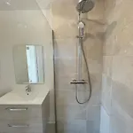 Дом отдыха Asinellas, 3 Chambres, Jardin, 150m De La