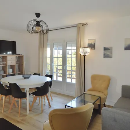 Prázdninový dům Asinellas, 3 Chambres, Jardin, 150m De La Asnelles