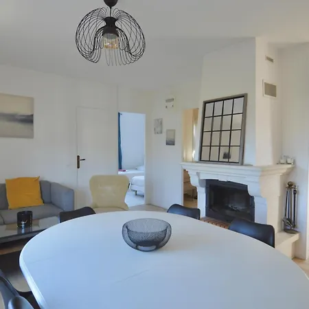 Prázdninový dům Asinellas, 3 Chambres, Jardin, 150m De La Asnelles