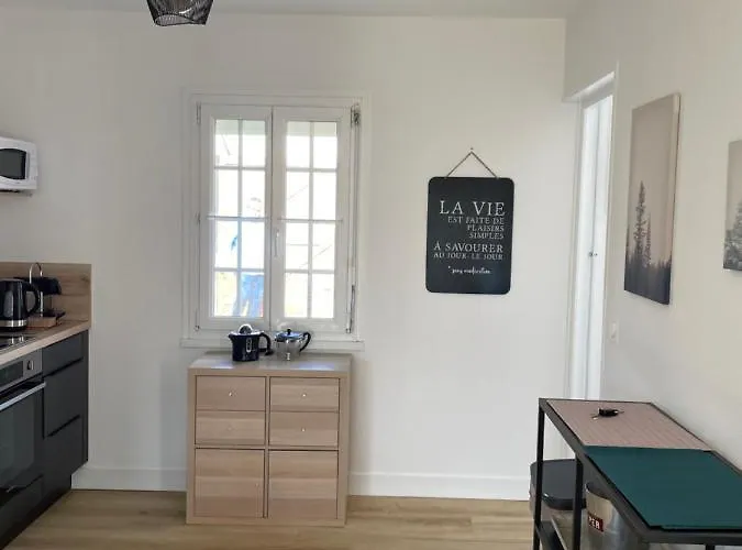 Asinellas Maison 3 150 M De La 度假居 阿内勒