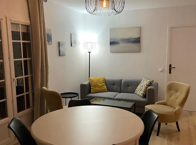 Asinellas Maison 3 150 M De La *